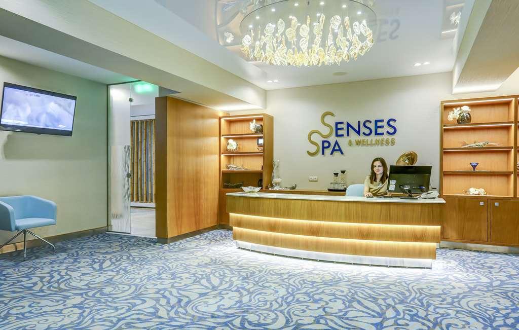 Maritim Hotel Paradise Blue Albena Facilities photo